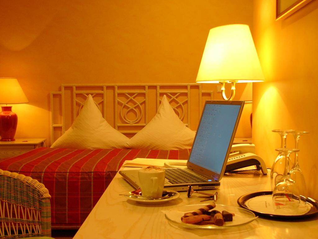 Campus Garden Businesshotel 이제를론 외부 사진