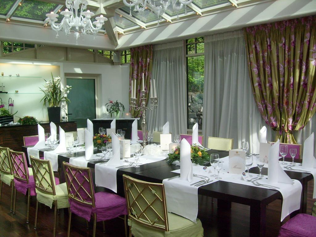 Campus Garden Businesshotel 이제를론 외부 사진