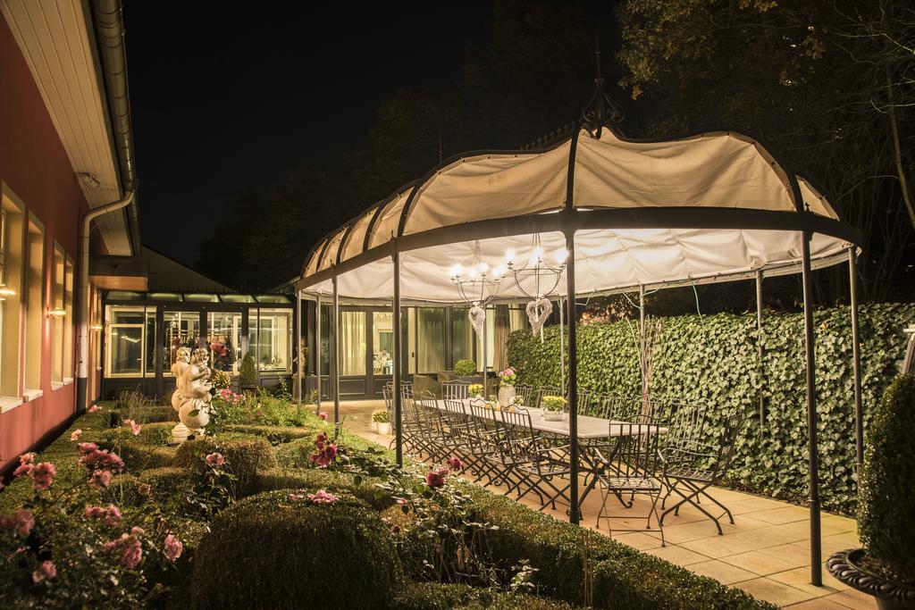 Campus Garden Businesshotel 이제를론 외부 사진